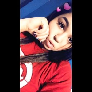 Meet your Posher, Ally